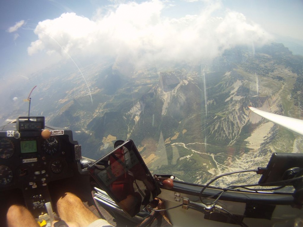 nuage sur le mont aiguille, je fais en faire le tour